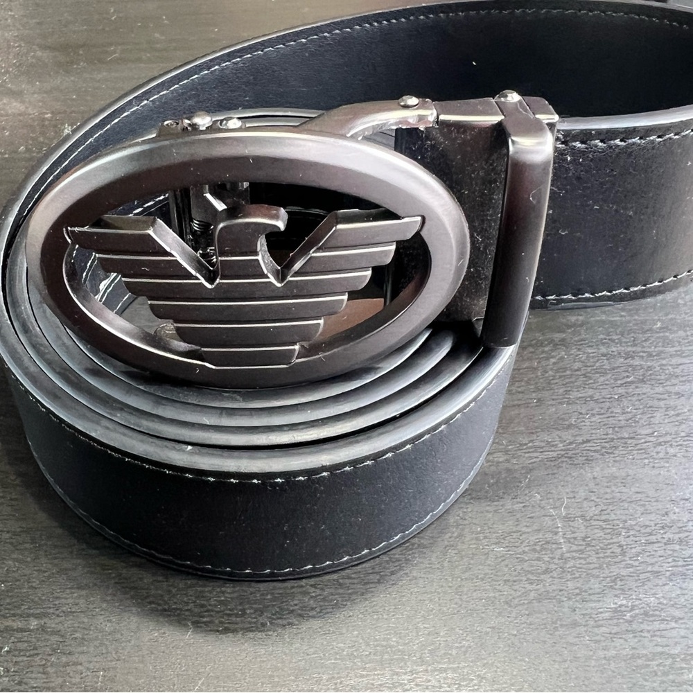 Men belt 
Fashionable